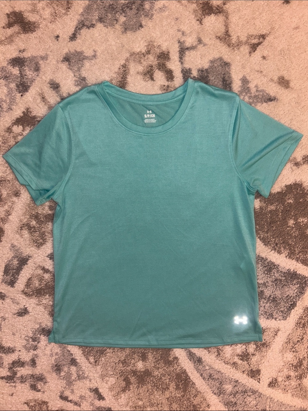 NWOT Under Armour tee